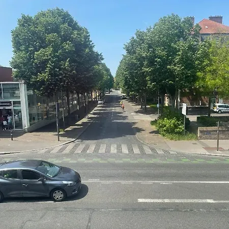 Hortensia*proche Centre-ville Et Chu*parking * Amiens